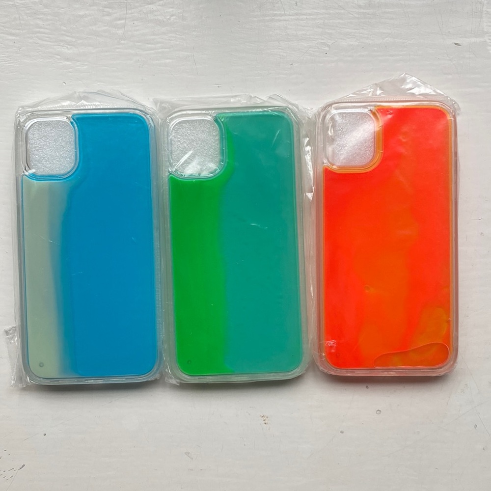 Glow in the dark iPhone 11 case